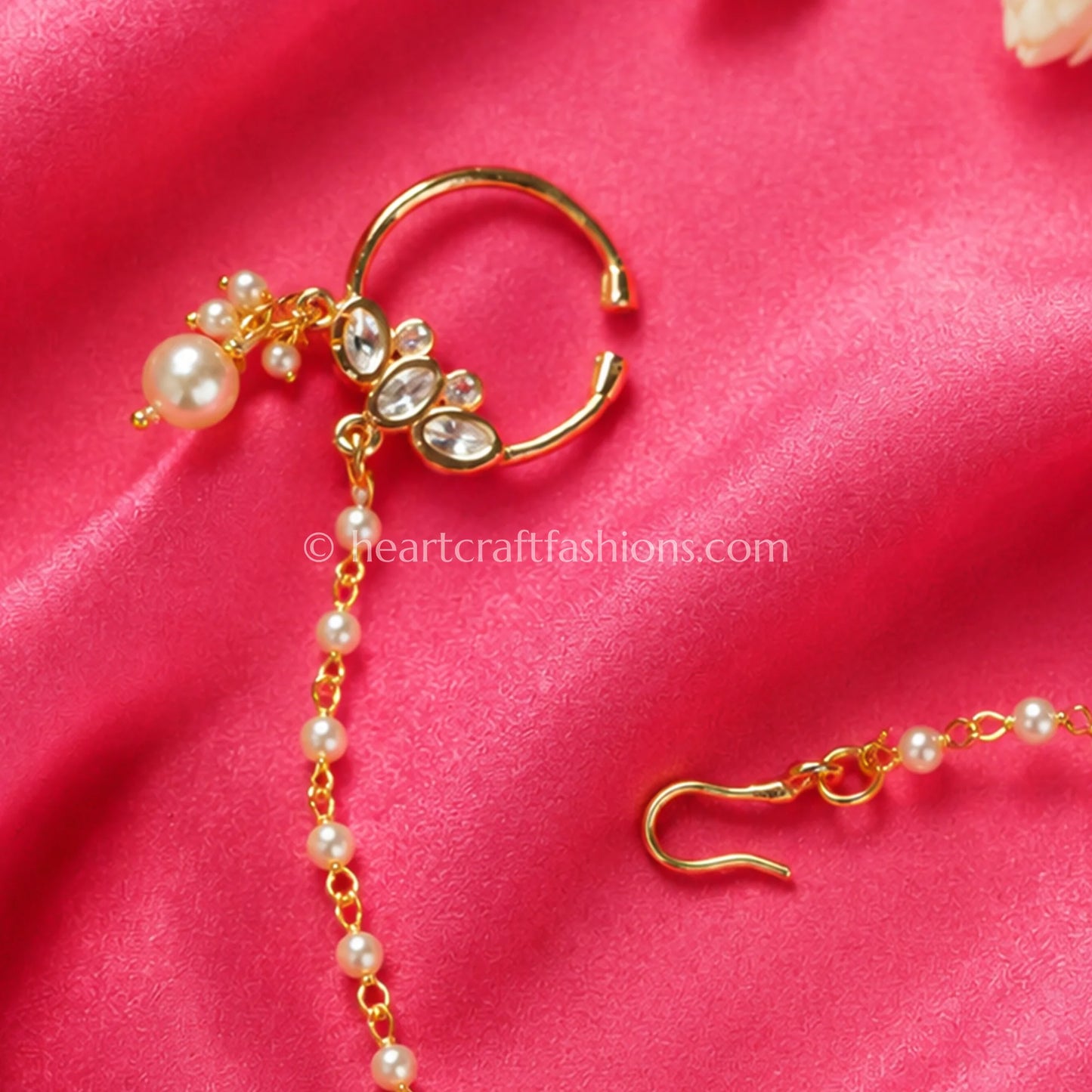 Minimal Clear Floral Sunehri Kundan Ring Nath