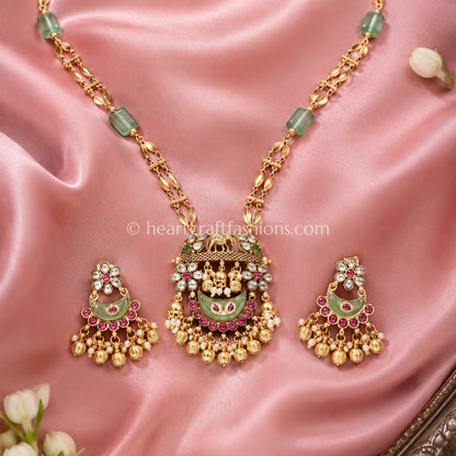 Mint Green Heritage Pachi Kundan Pendant Necklace Set
