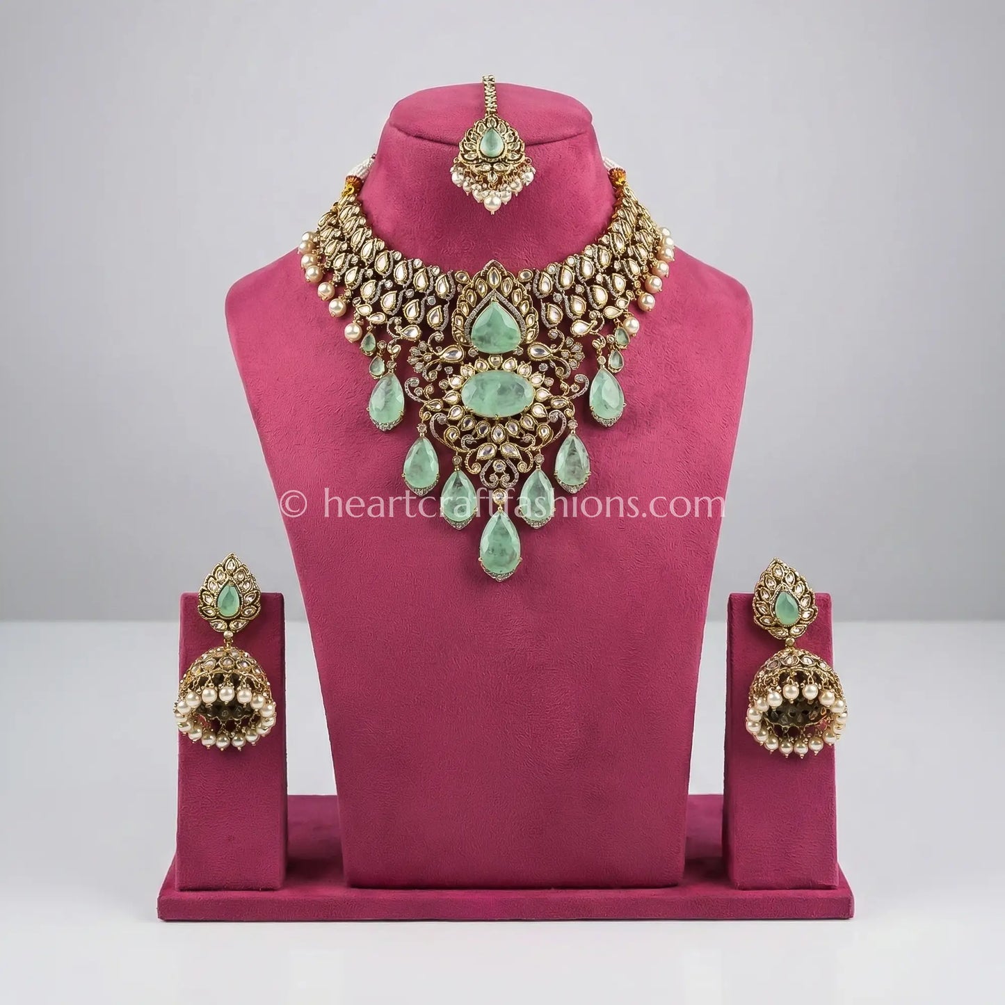 Mint Noor Sunehari Kundan Set