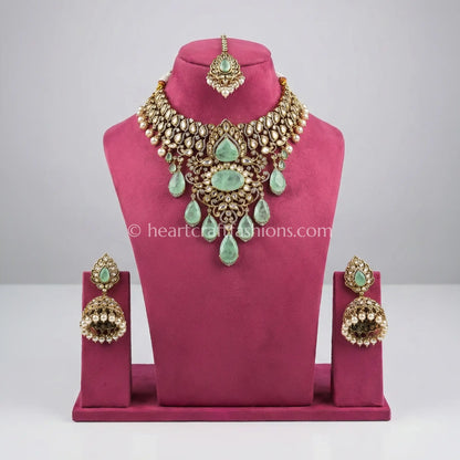 Mint Noor Sunehari Kundan Set