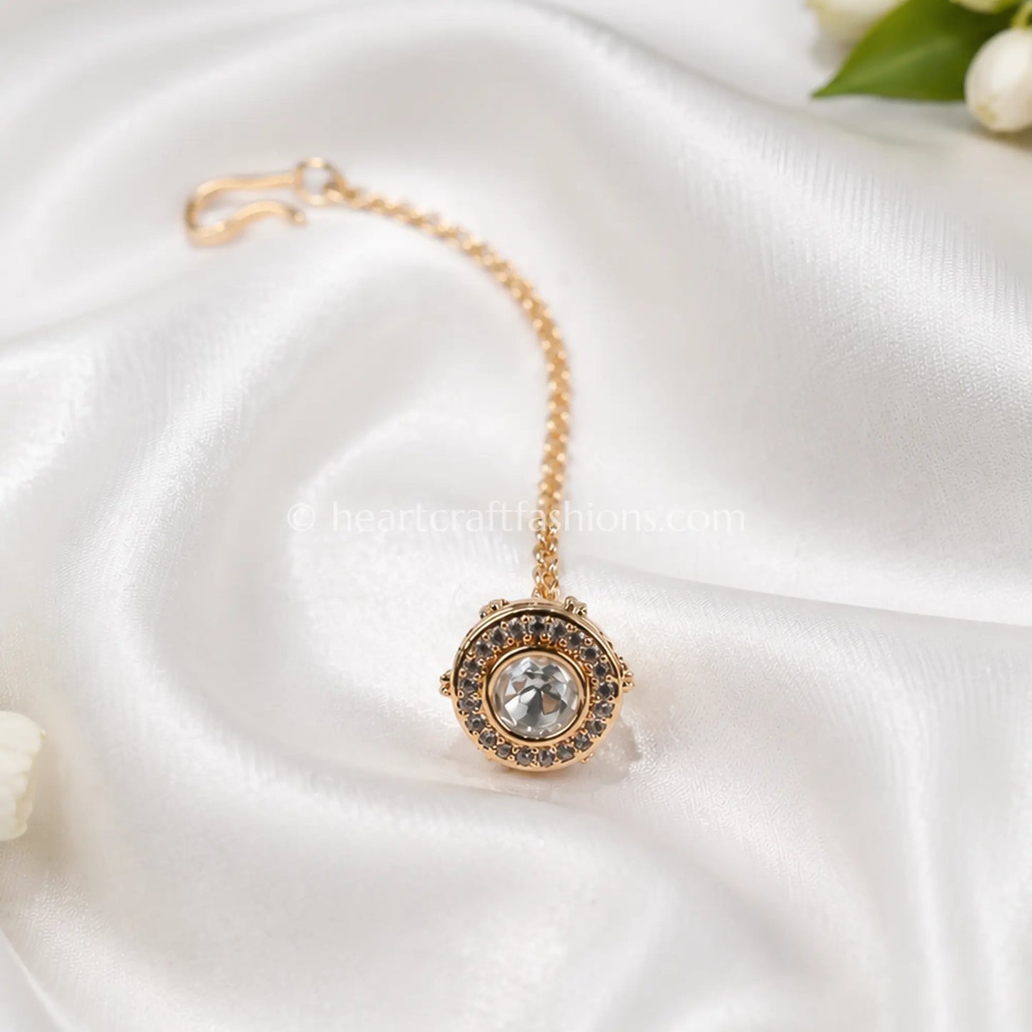 Moissanite Solitaire Halo Mini Borla