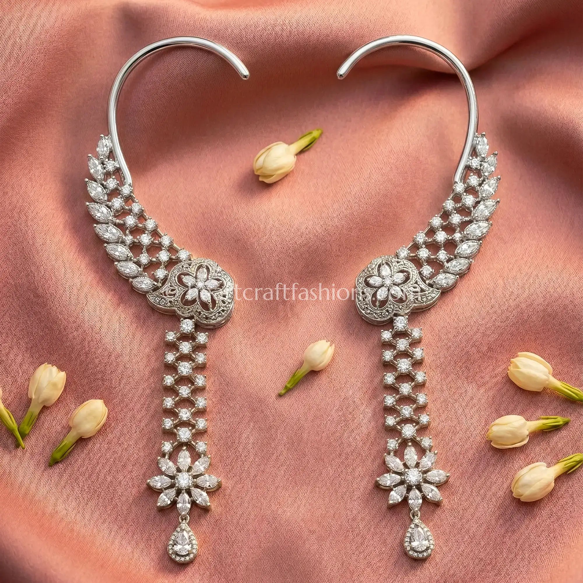 Moonlit Feather Drop Zircon Ear Cuff – Crystal White
