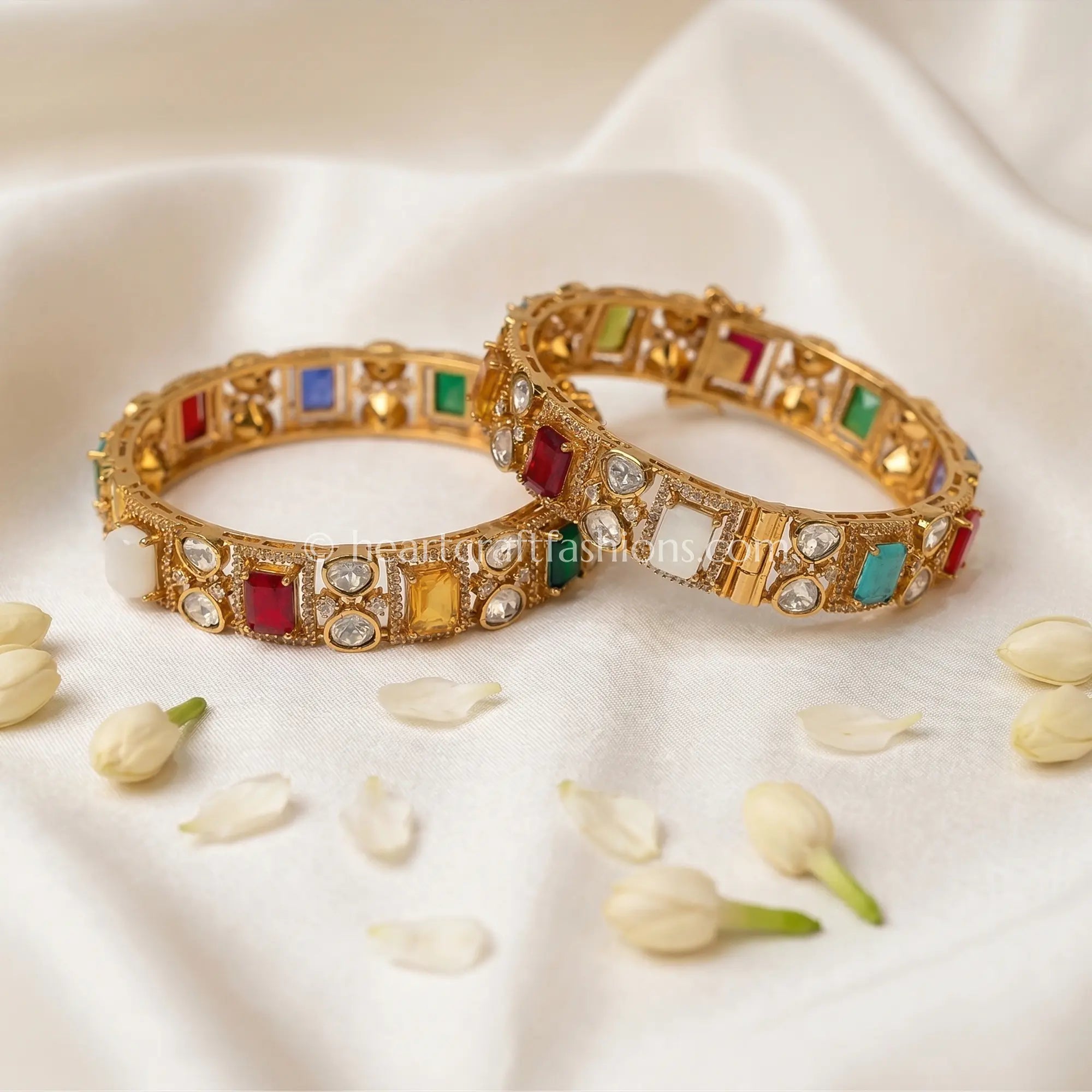 Navratna Amrapali Bangles