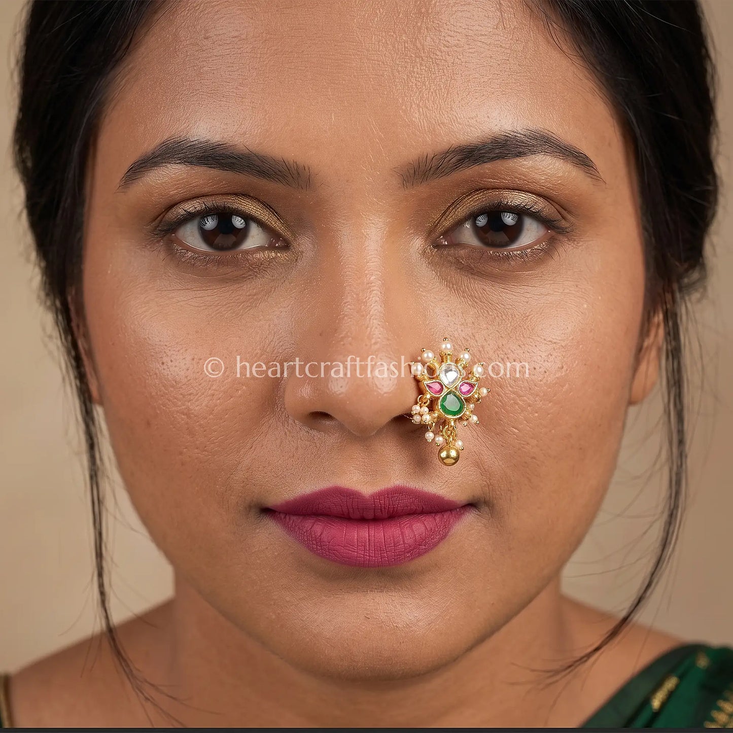 Navratna Floral Cluster Pachi Kundan Nath