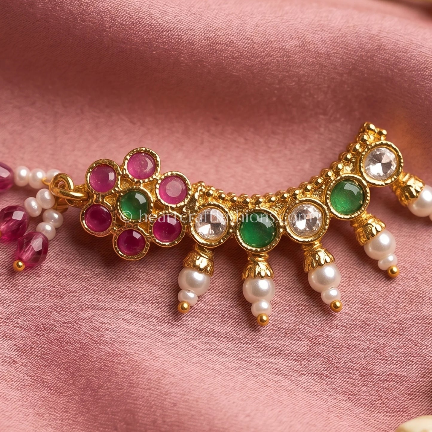 Navratna Style Arc & Floral Cluster Maharashtrian Nath