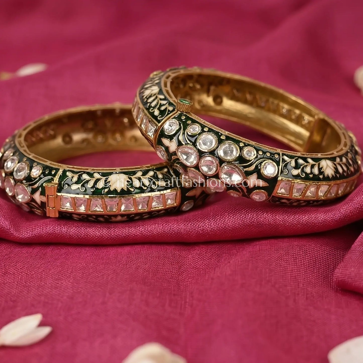 Olive Green Meenakari Sunehri Kundan Patla