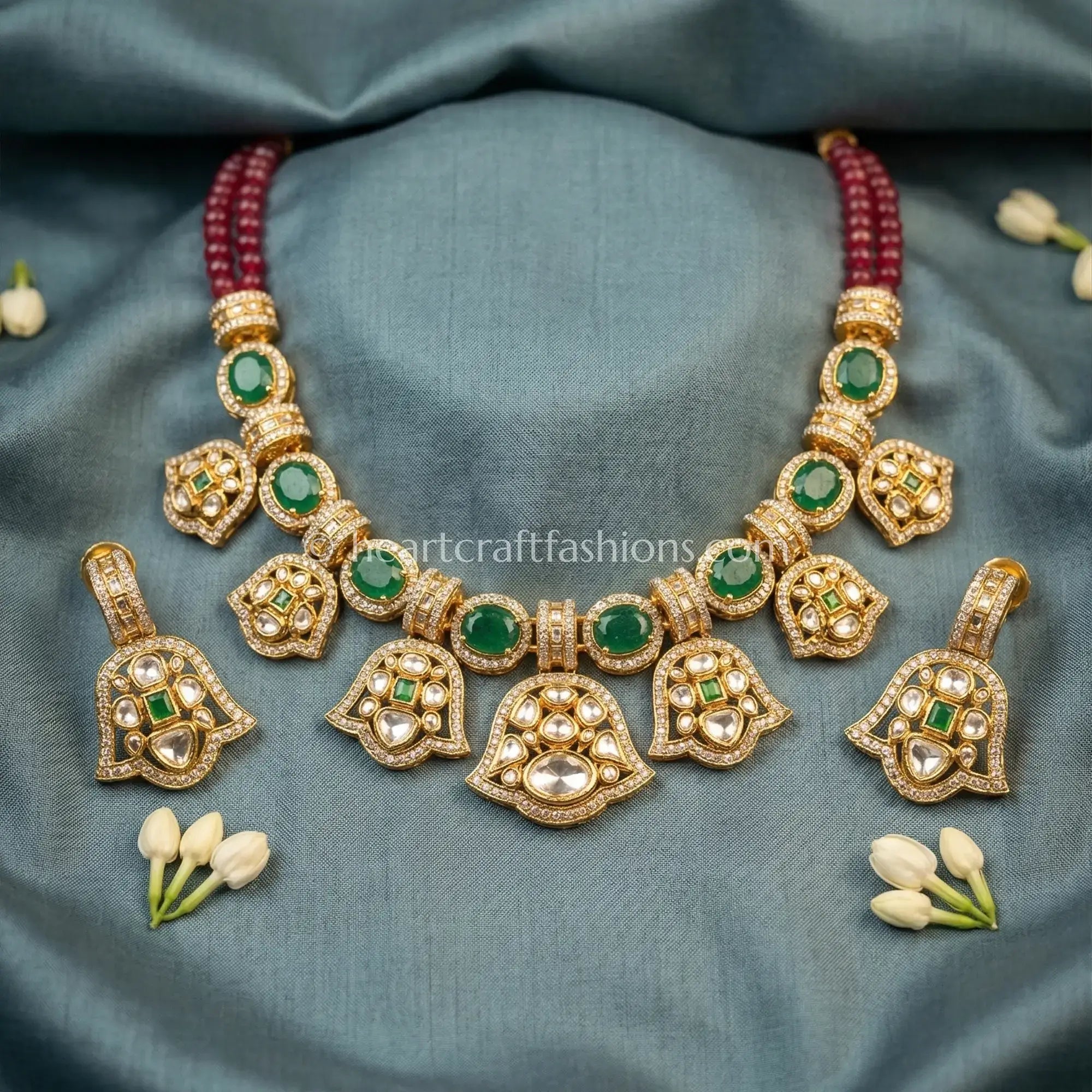 Panna Heritage Sunehri Kundan Set