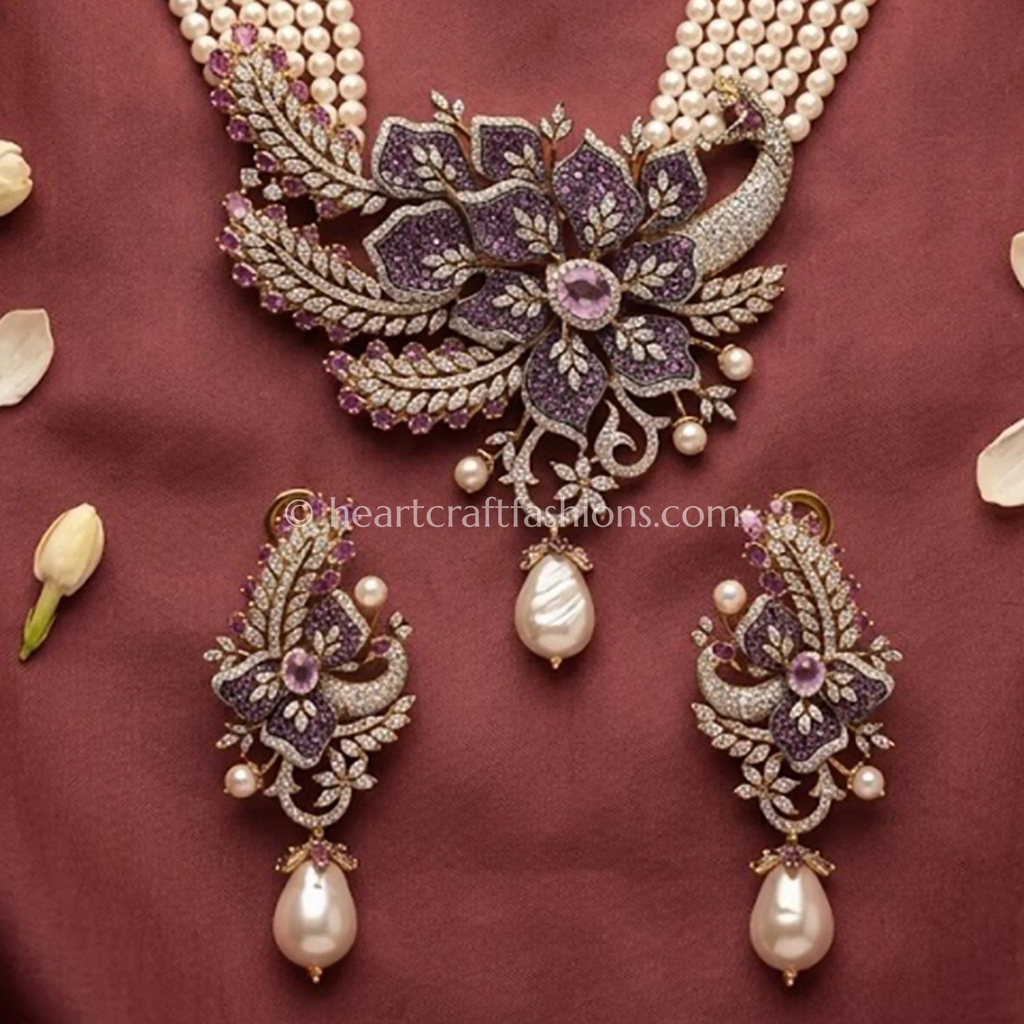 Peacock Crest Luxe Set