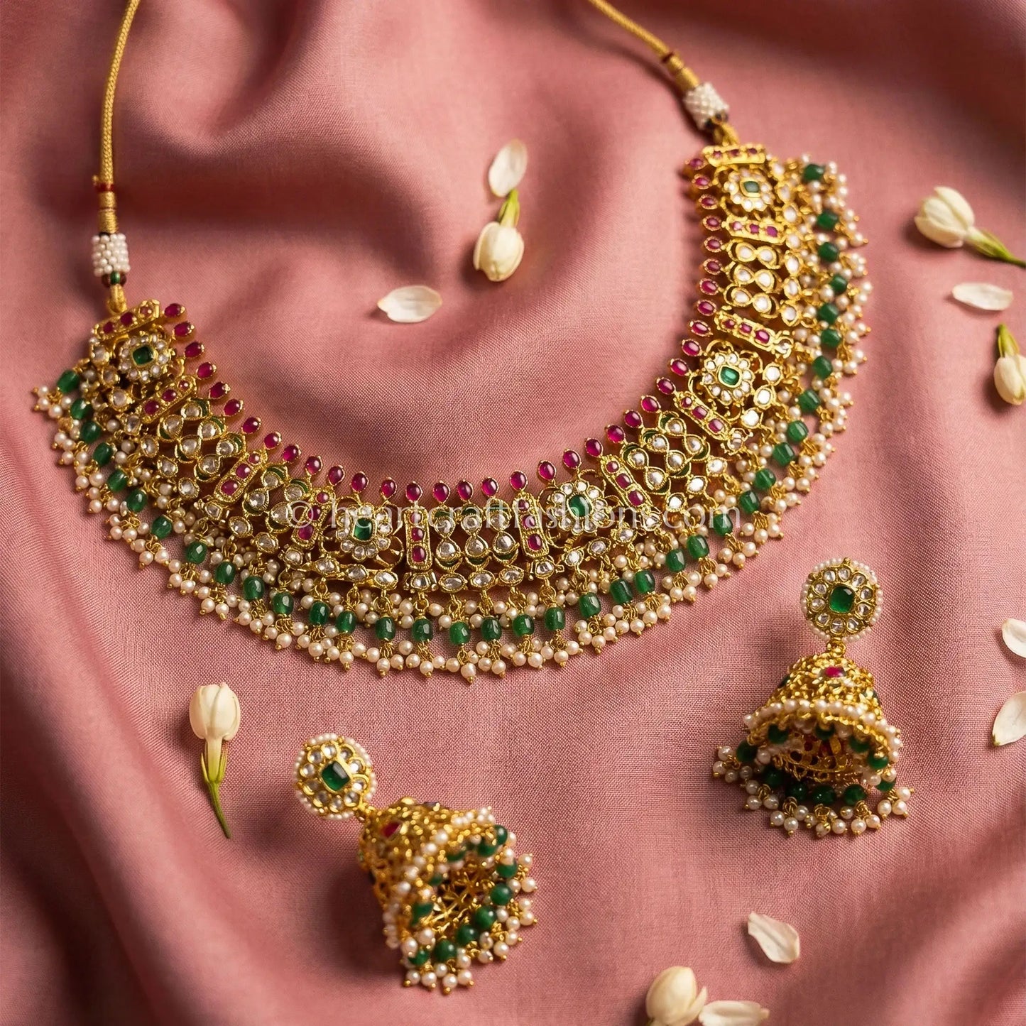 Rajwada Swarna Choker