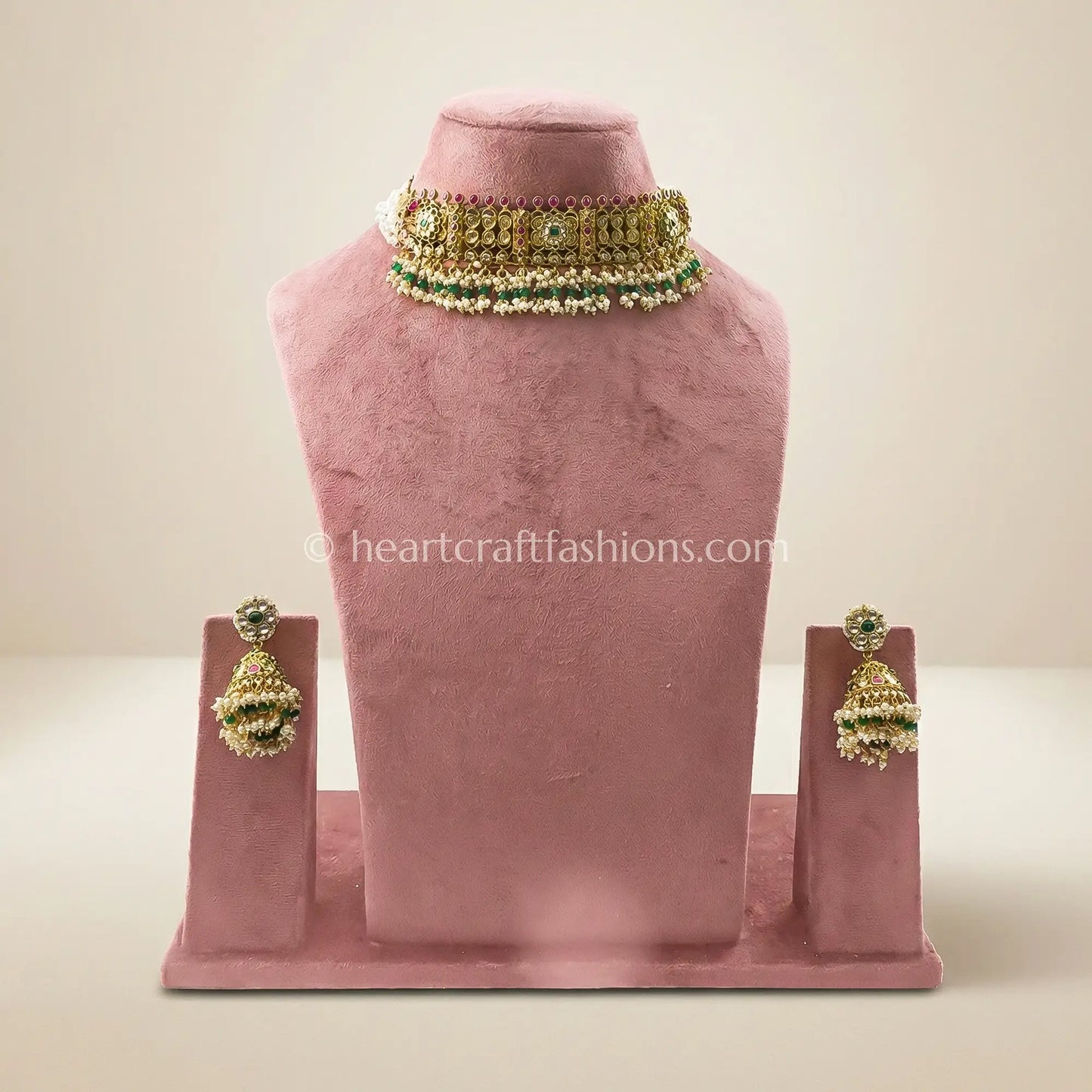 Rajwada Swarna Choker