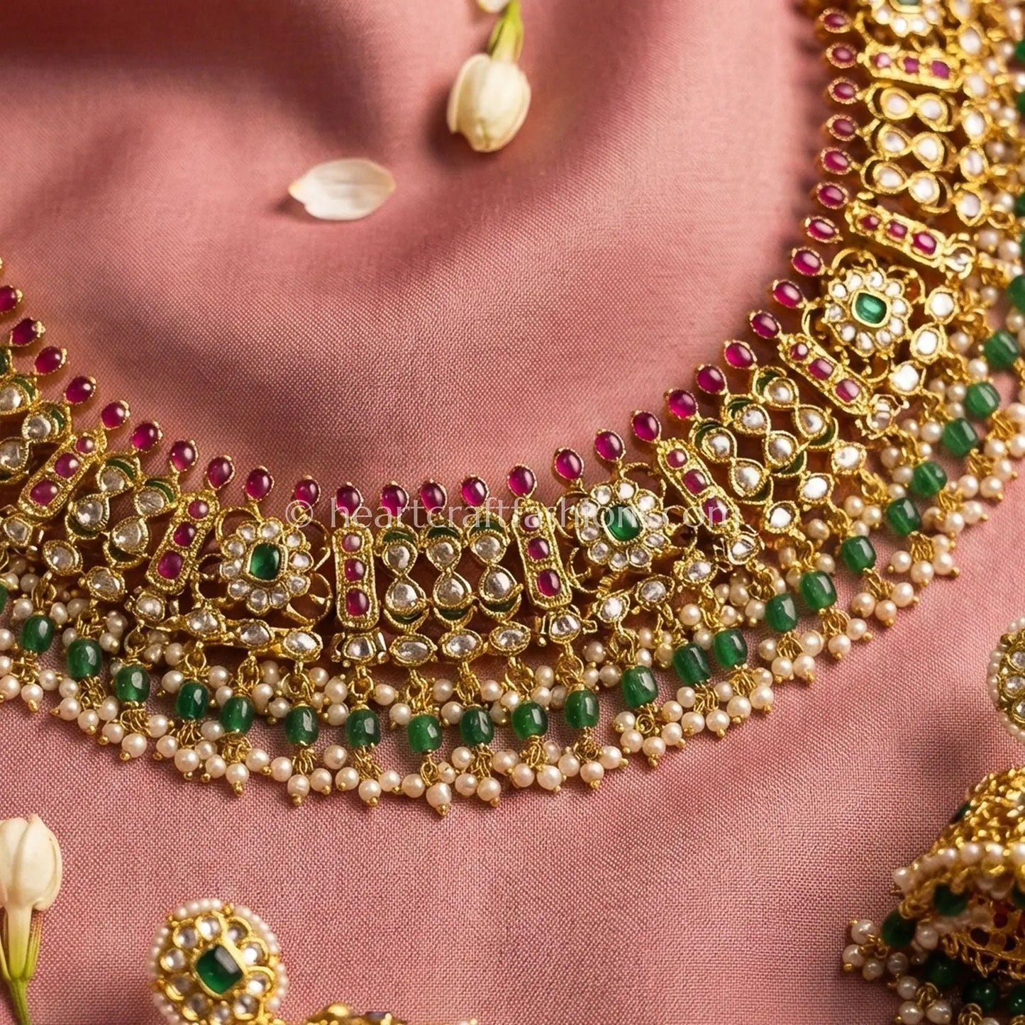 Rajwada Swarna Choker