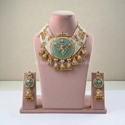 Rajwadi Emerald Bloom Pearl Choker Set