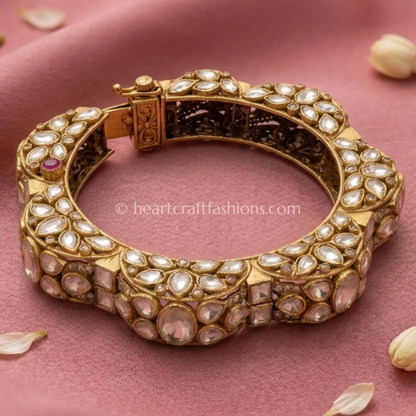 Royal Moissanite Polki Bangle