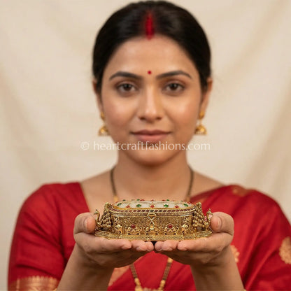 Royal Peacock Sindoor Box (Ivory Enamel & White Stone)