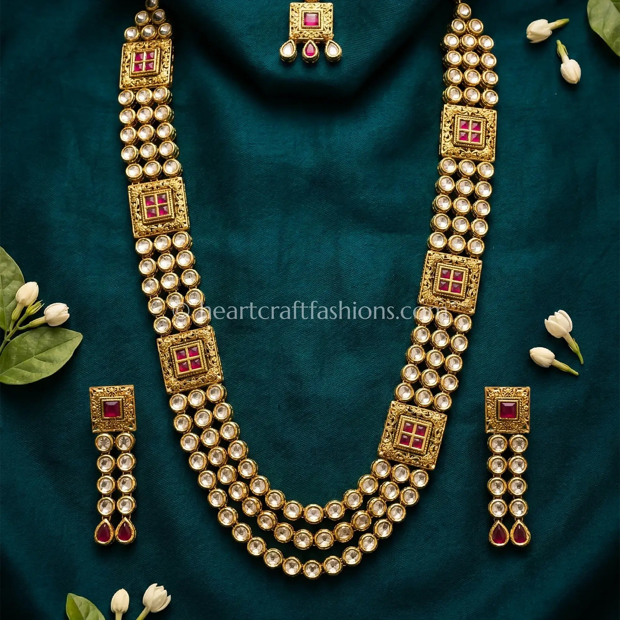 Royal Square Motif Polki Set