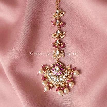 Ruby Pachi Kundan Maang Tikka