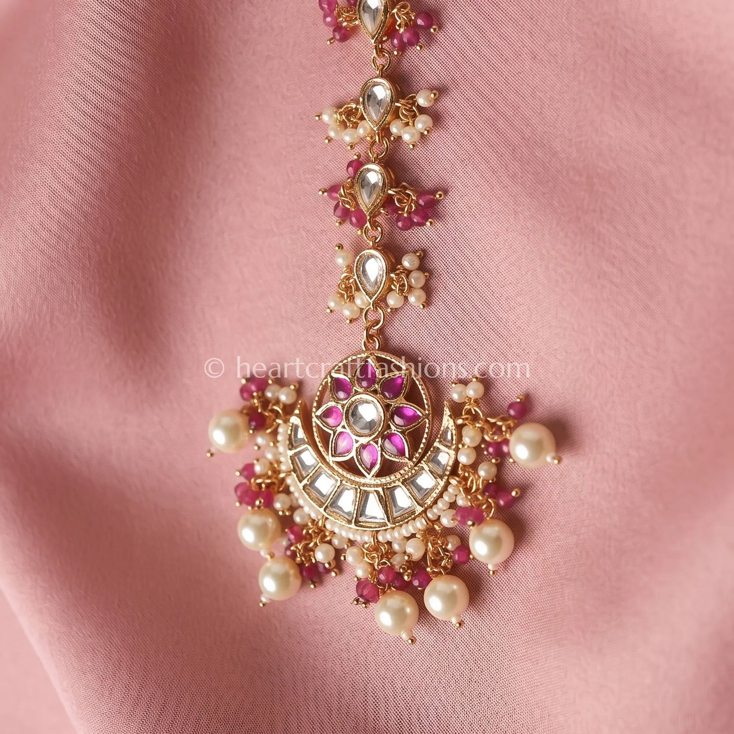 Ruby Pachi Kundan Maang Tikka