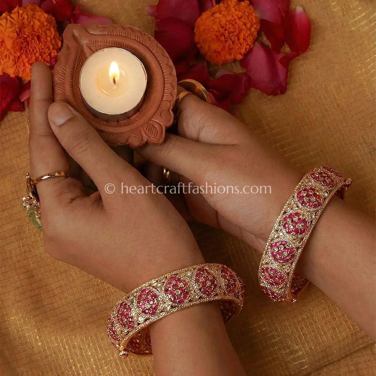 Ruby Sunheri Kundan Lattice Bangles
