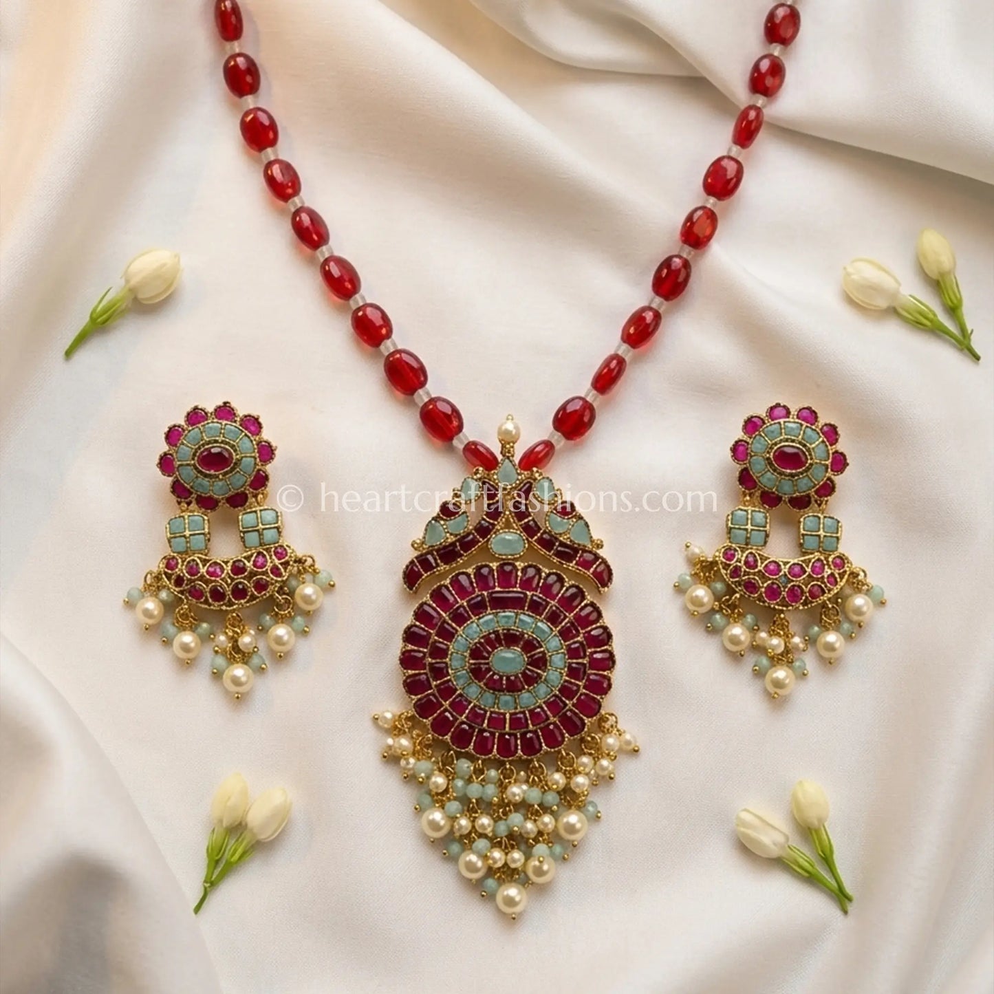 Ruby Red Jadau Pachi Pendant Beaded Necklace Set
