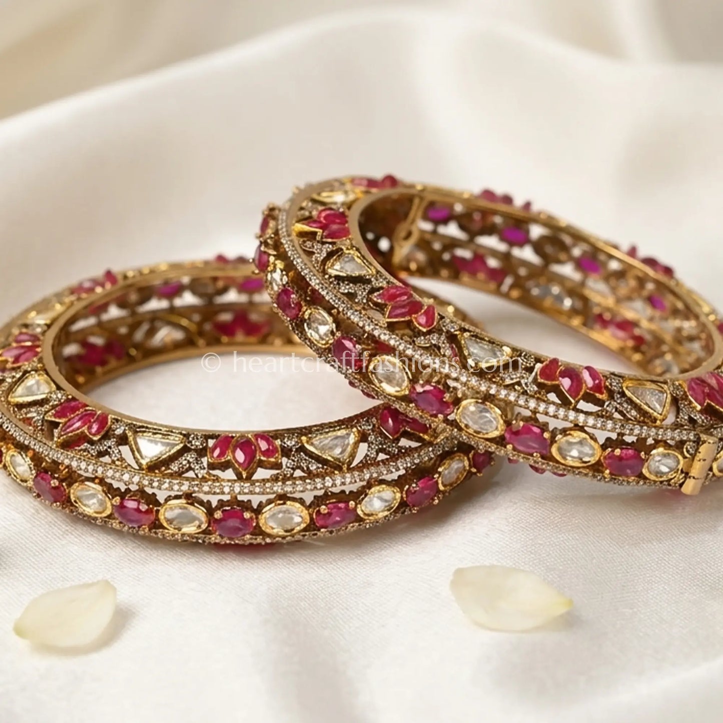 Ruby Royal Sunehri Kundan Sleek Bangles