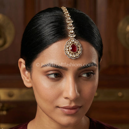 Ruby Sunehri Kundan Maang Tikka