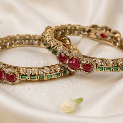 Ruby Emerald Heritage Sleek Bangles