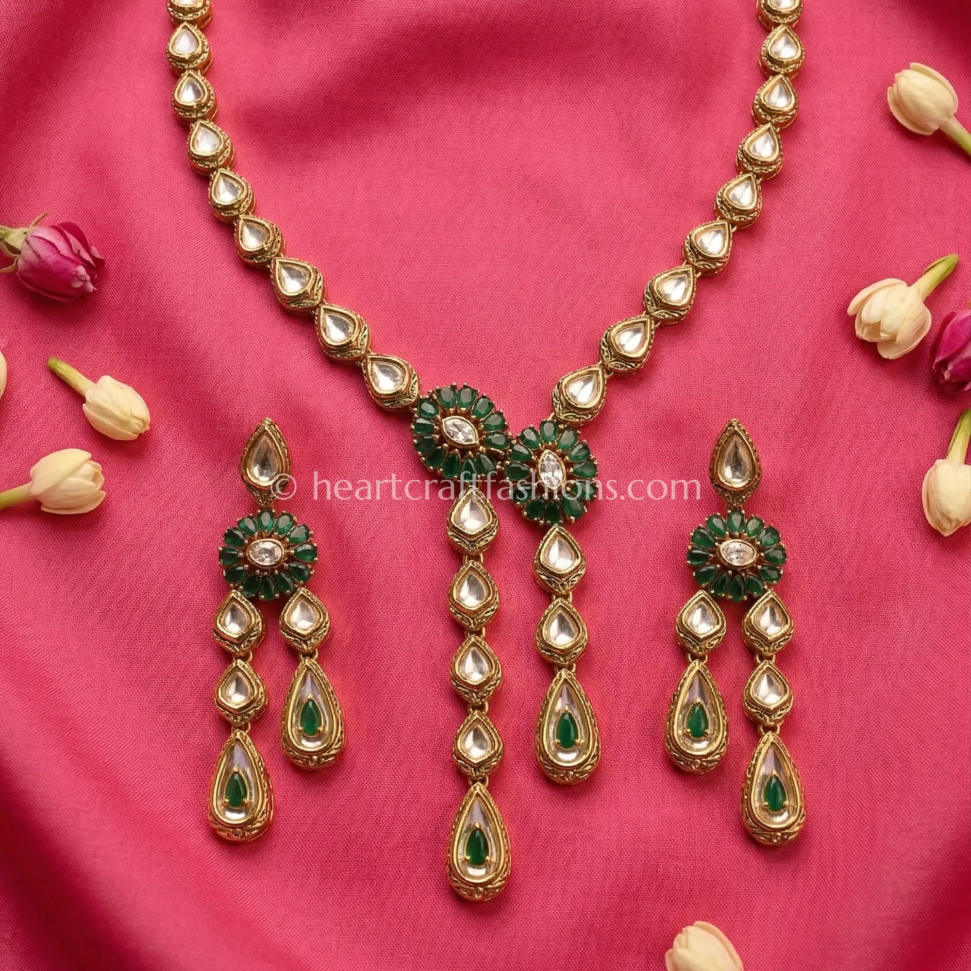 Sunehri Kundan Emerald Droplet Long Set