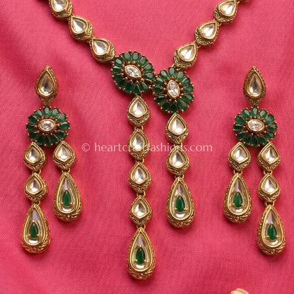 Sunehri Kundan Emerald Droplet Long Set