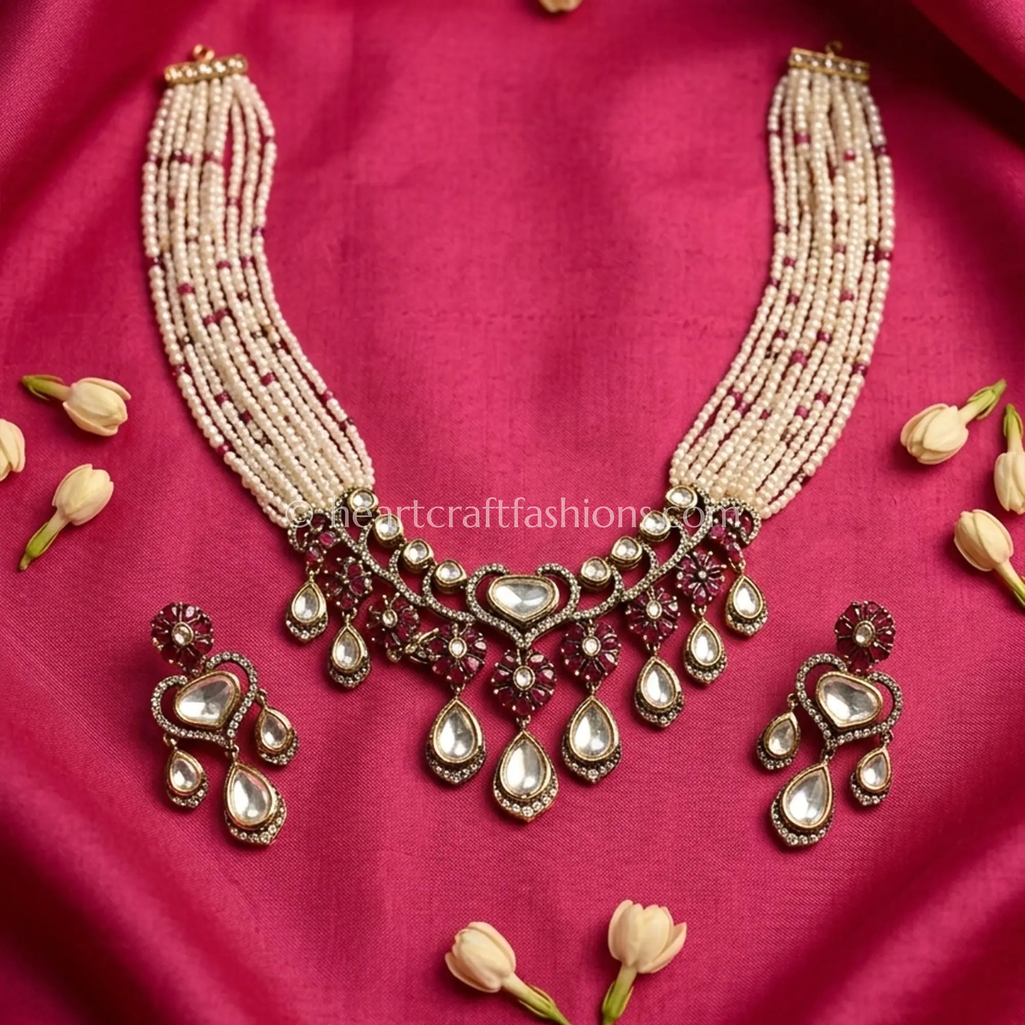 Sunehri Kundan Pearl Teardrop Necklace