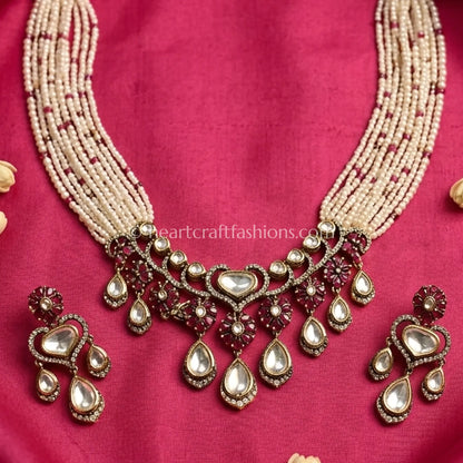 Sunehri Kundan Pearl Teardrop Necklace