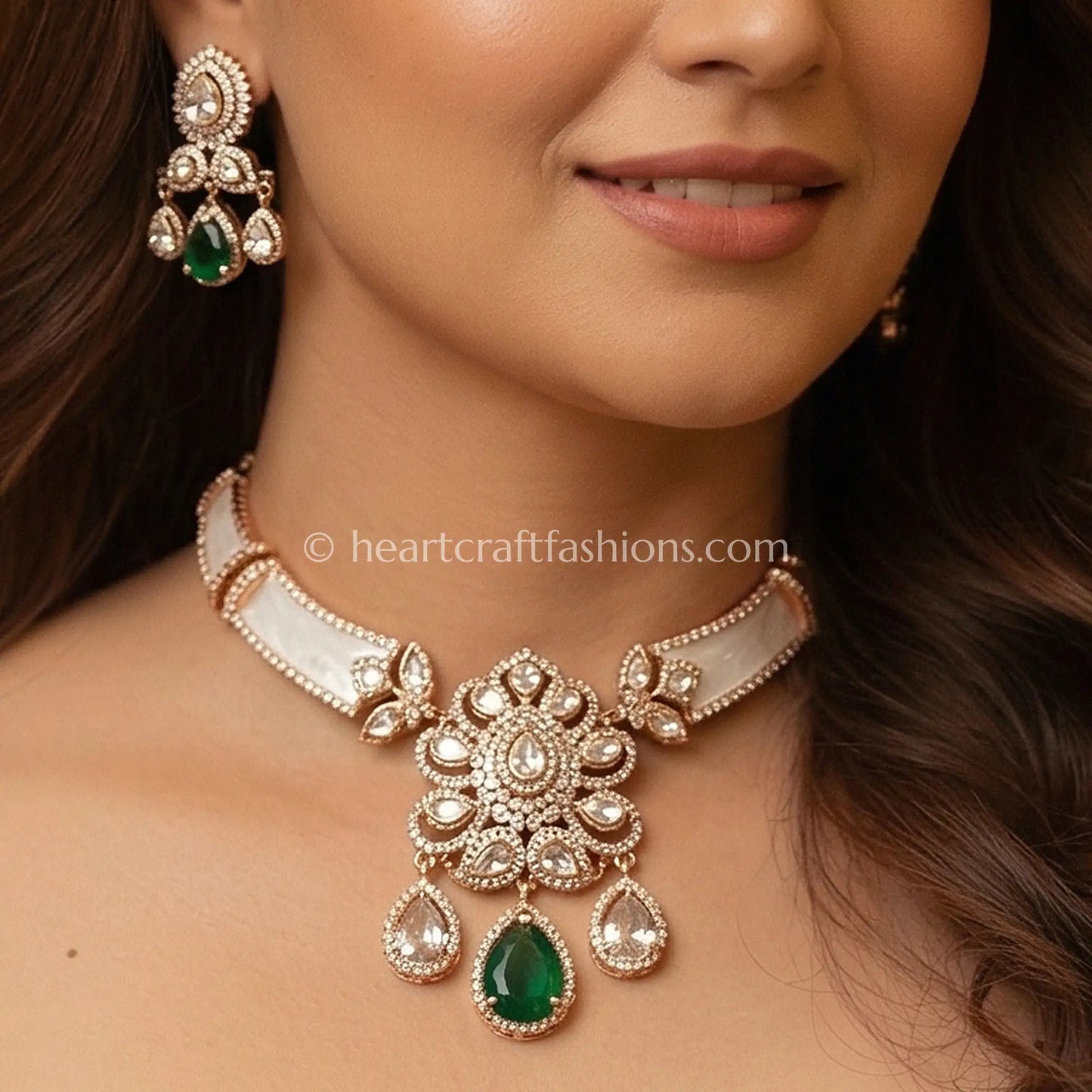 Sunehri Mop Emerald Bloom Kundan Set