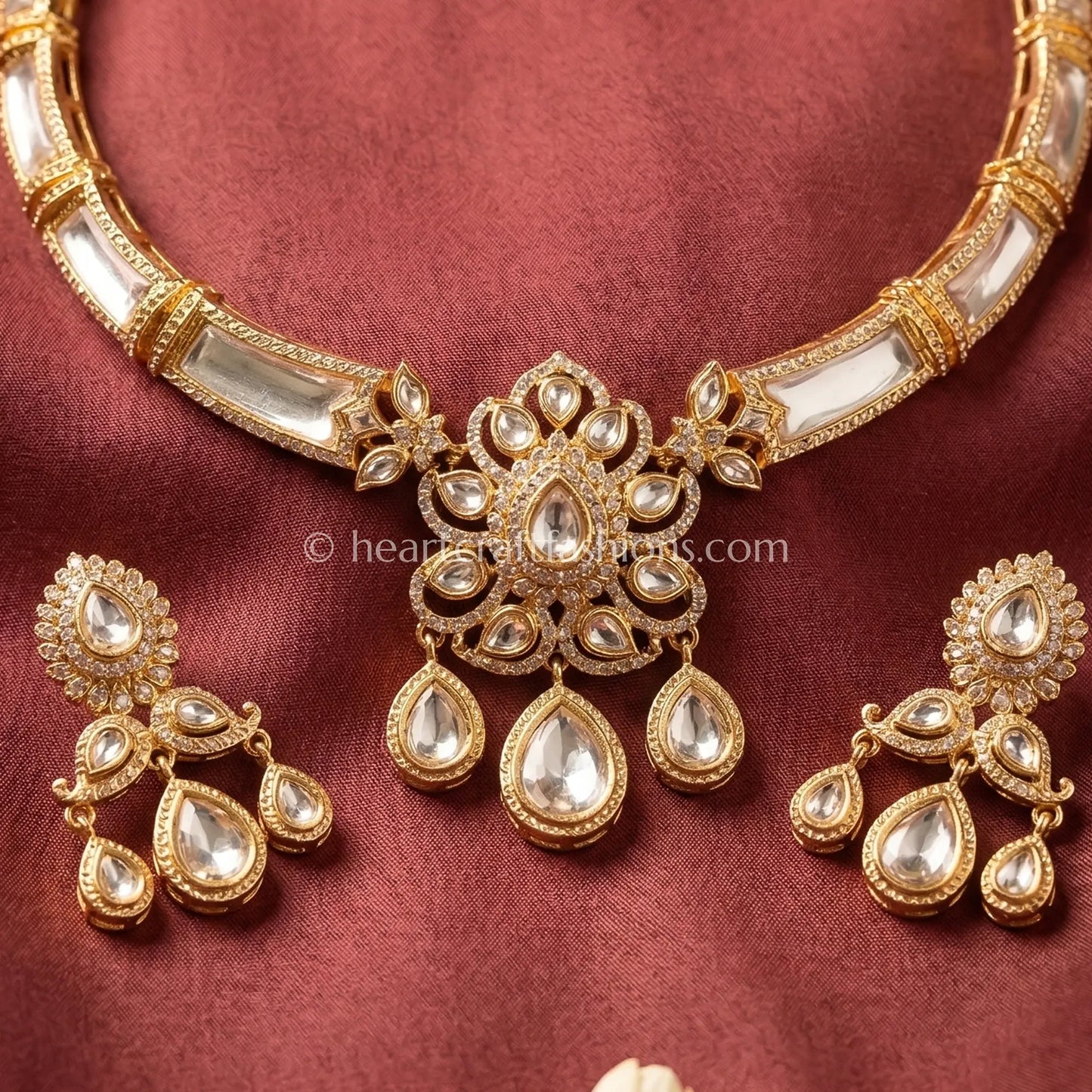 Sunehri MOP Ivory Bloom Kundan Set