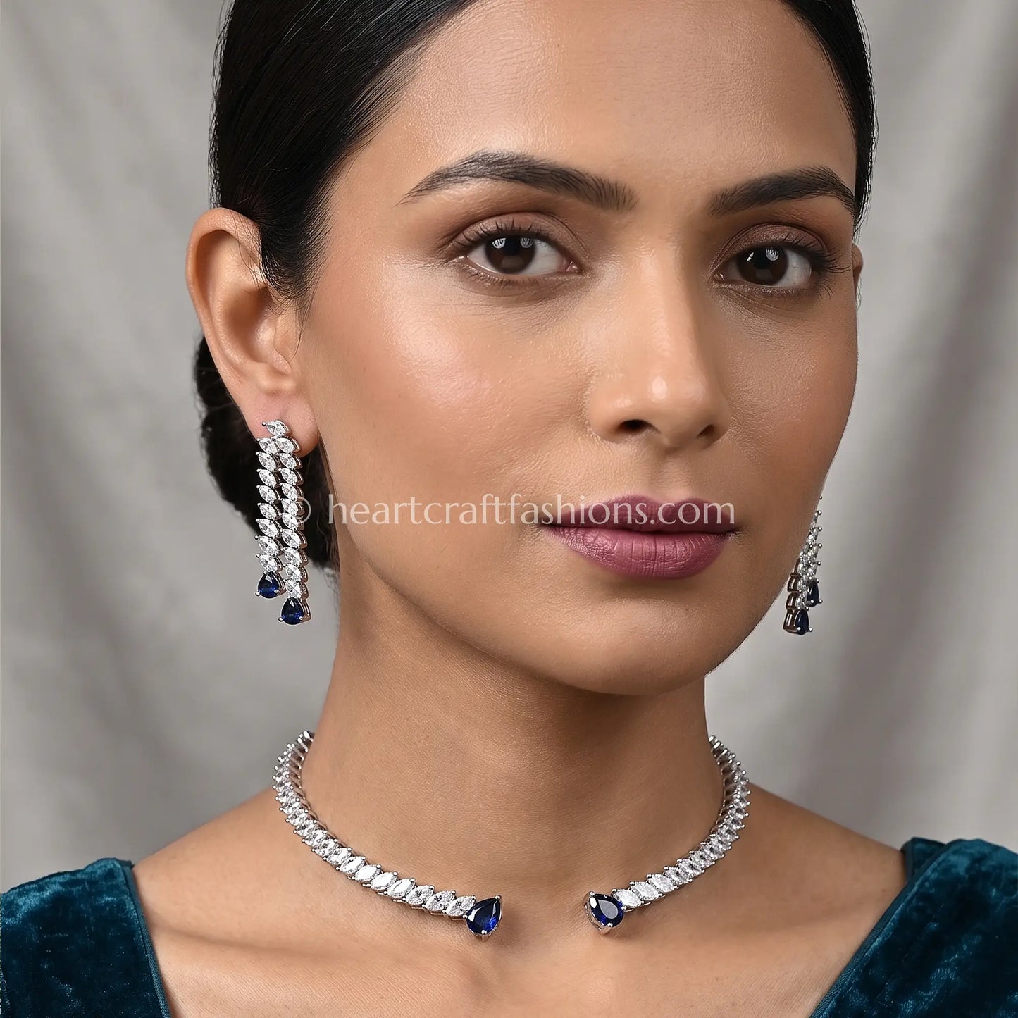 Sapphire Blue Open-Front Minimalist Hasli Set