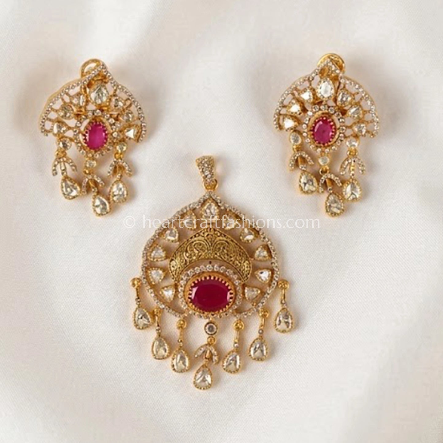 Shahi Ruby Moissanite Pendant Set