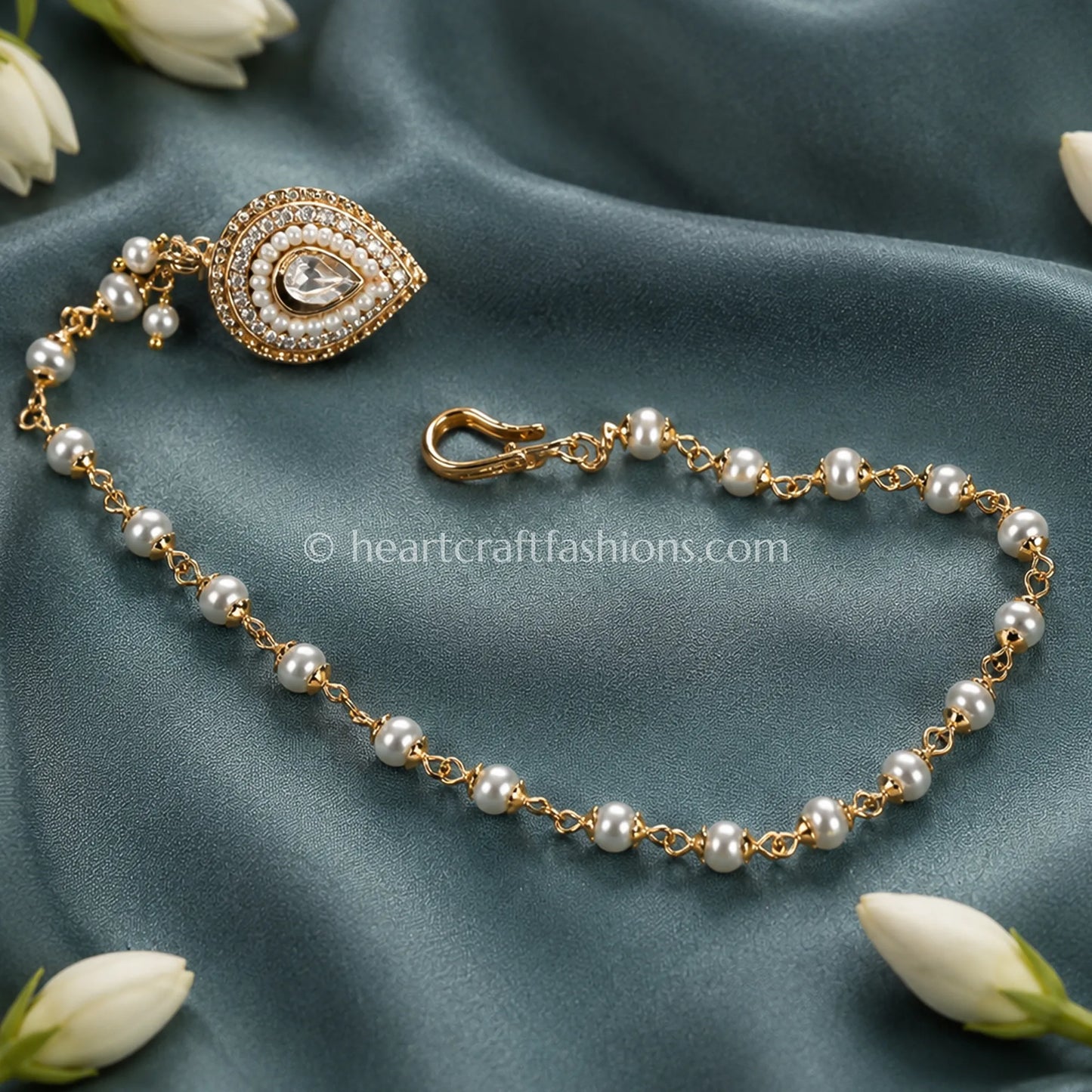 Solitaire Clear Teardrop Pearl Kundan Nath with Chain