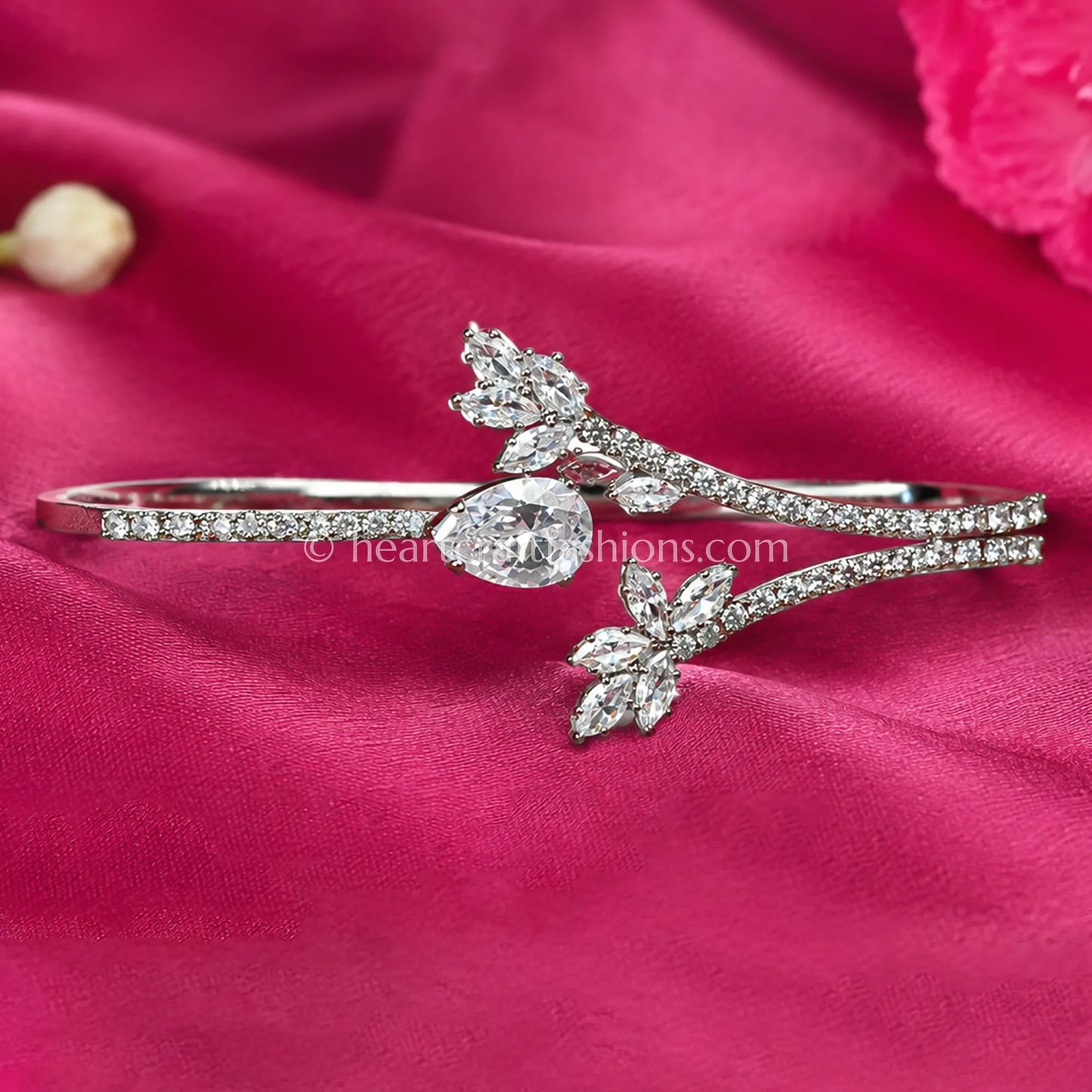 Solitaire Pear & Leaf Cluster Zircon Handcuff