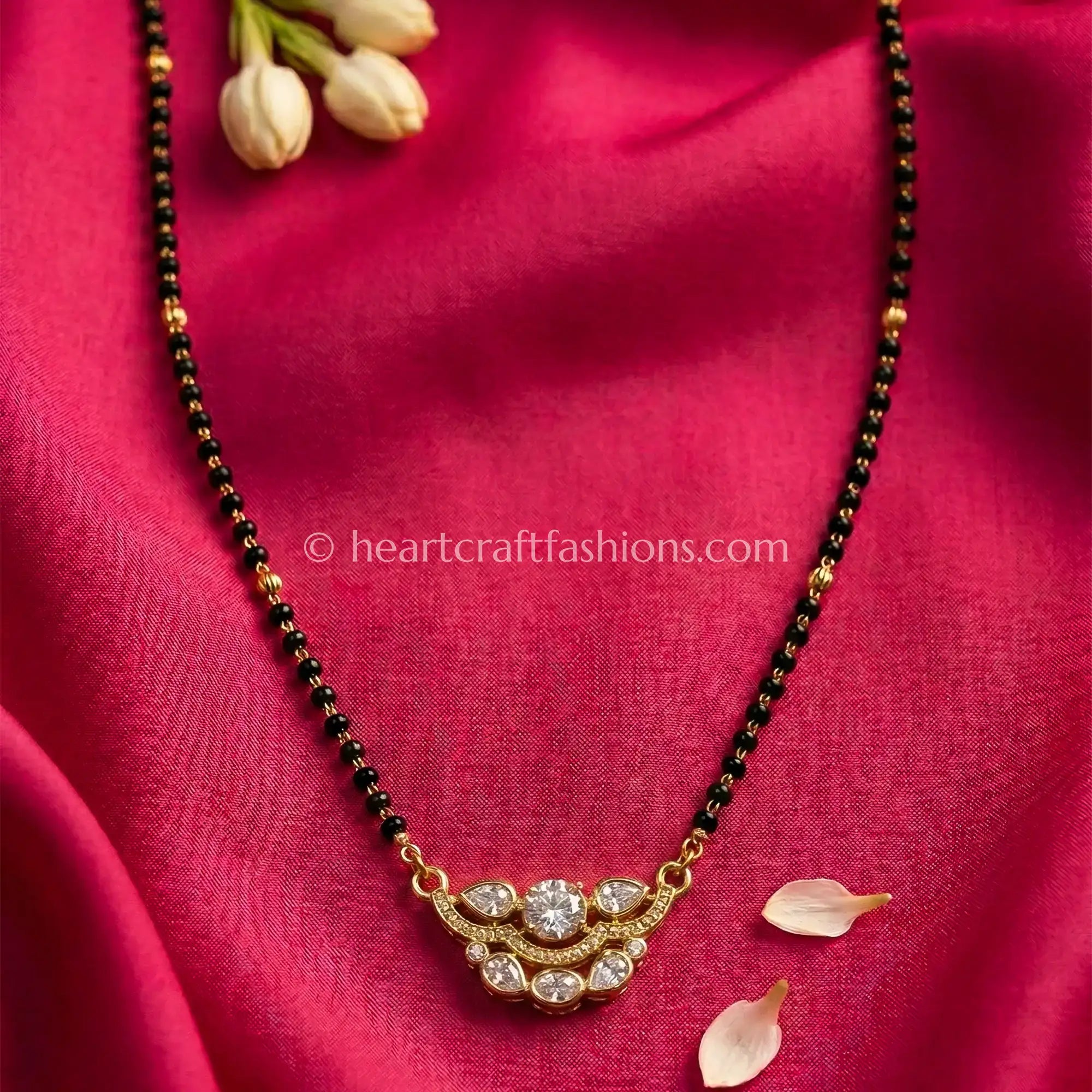 Sunehri Kundan Mangalsutra Necklace