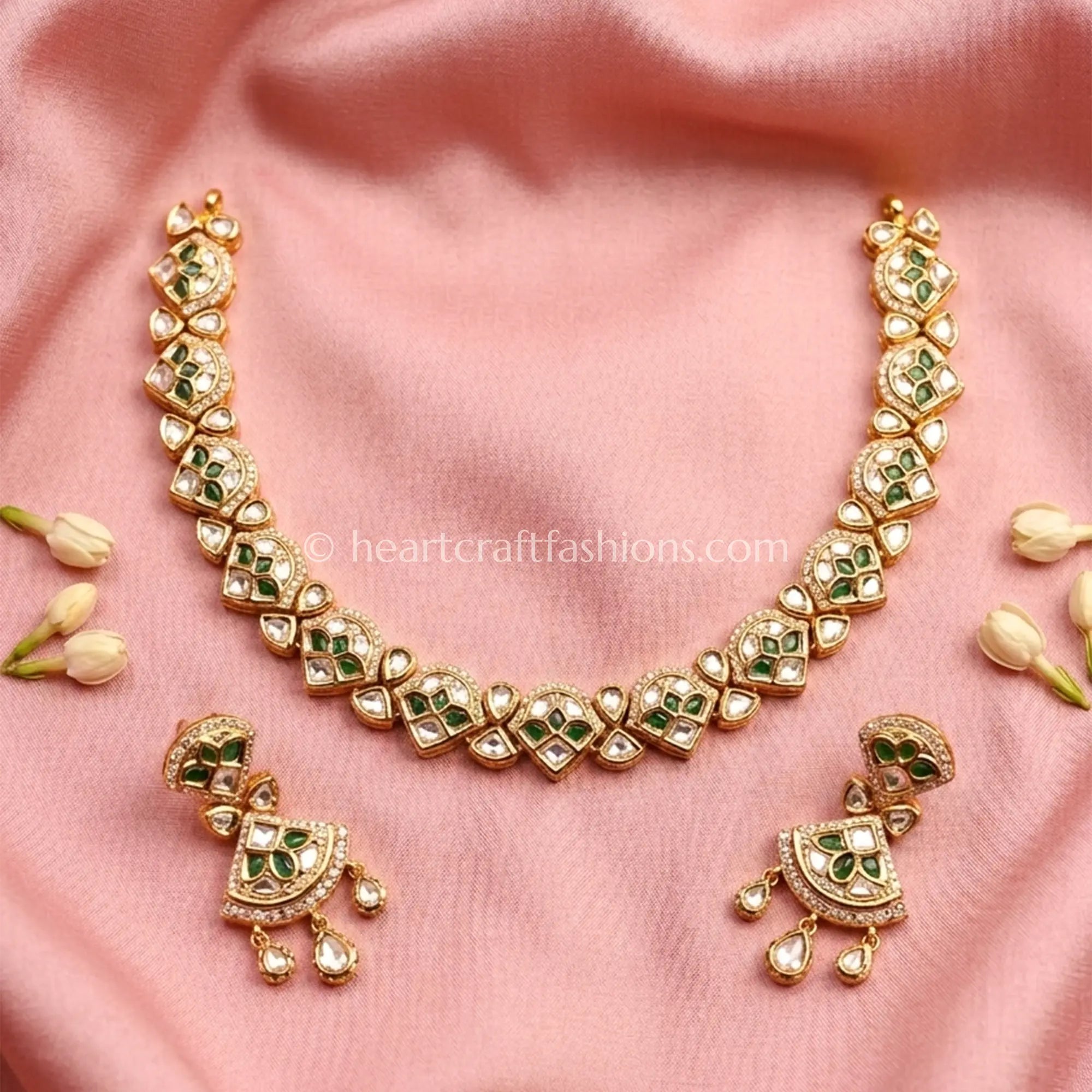 Sunehri Chandni Choker