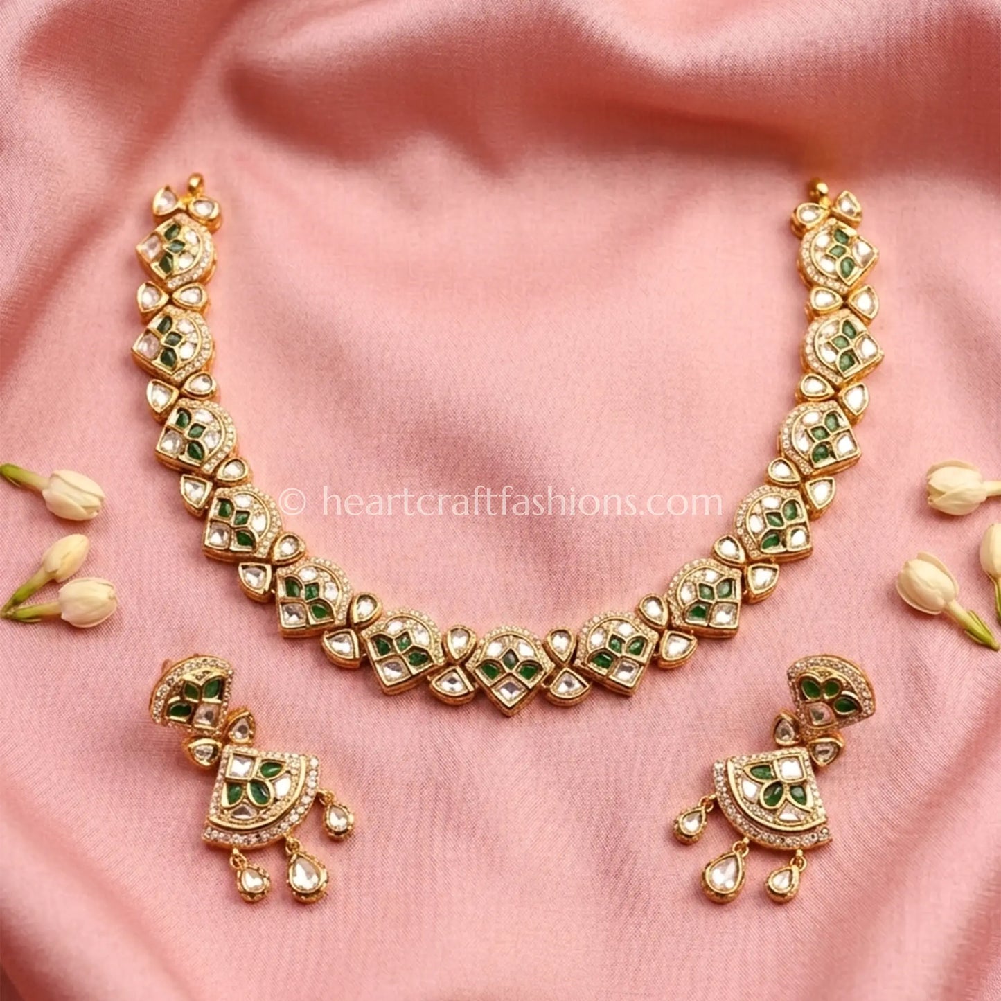 Sunehri Chandni Choker