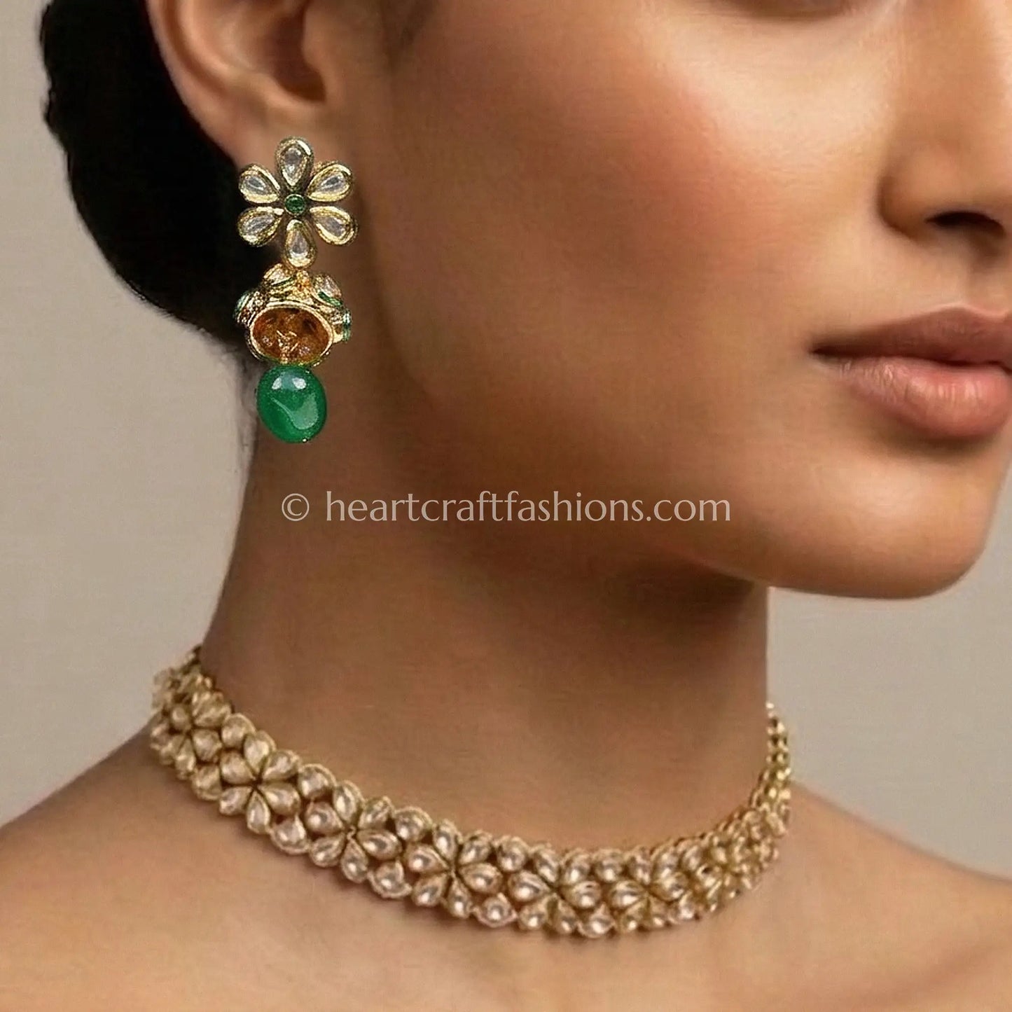 Sunehri Emerald Grace Kundan Choker Set