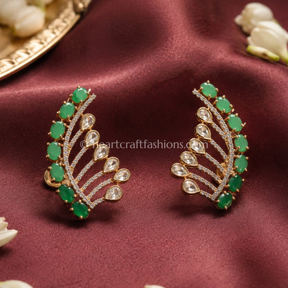 Sunehri Emerald Kundan Ear Cuff