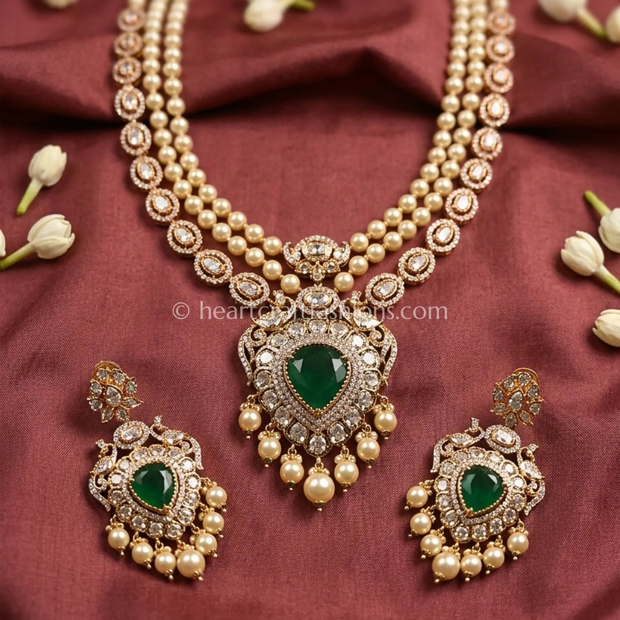 Sunehri Kundan Doublet Layered Necklace Set with Hyderabadi Pearls