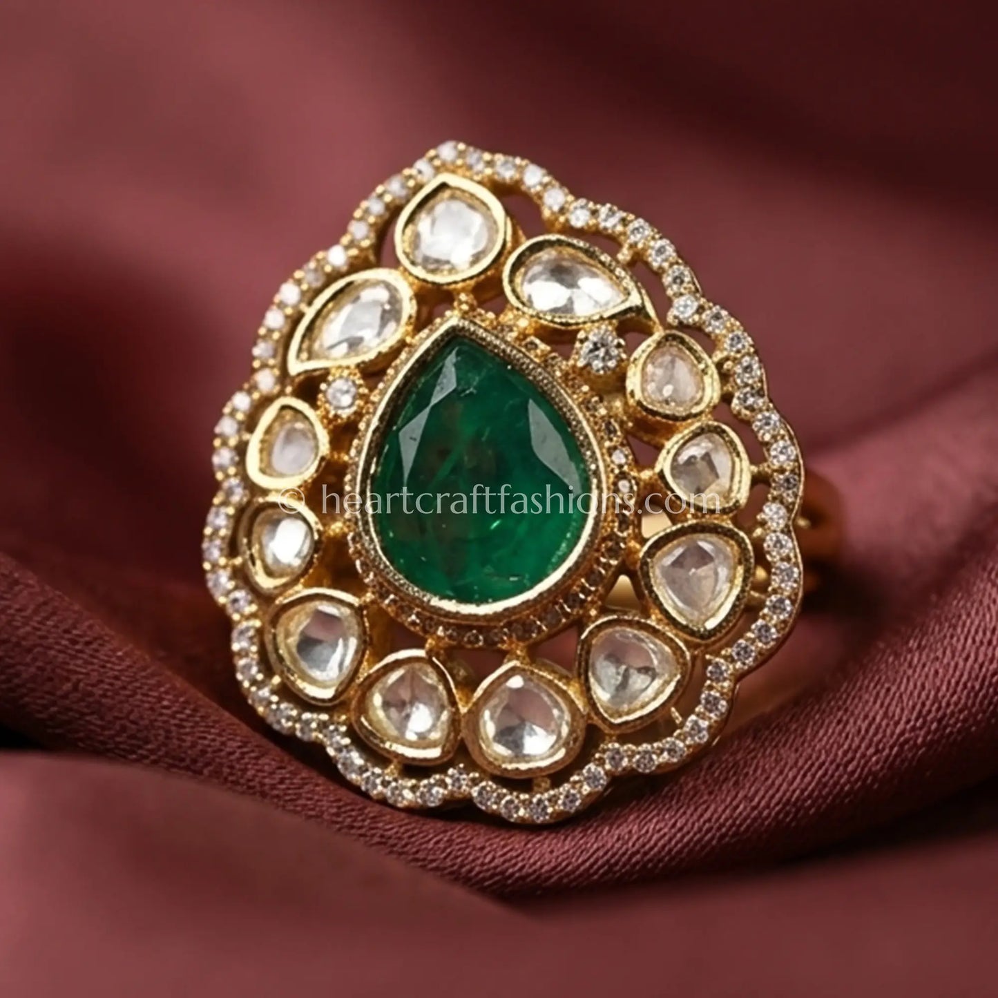 Sunehri Kundan Emerald Teardrop Ring