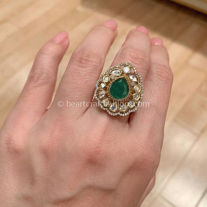 Sunehri Kundan Emerald Teardrop Ring