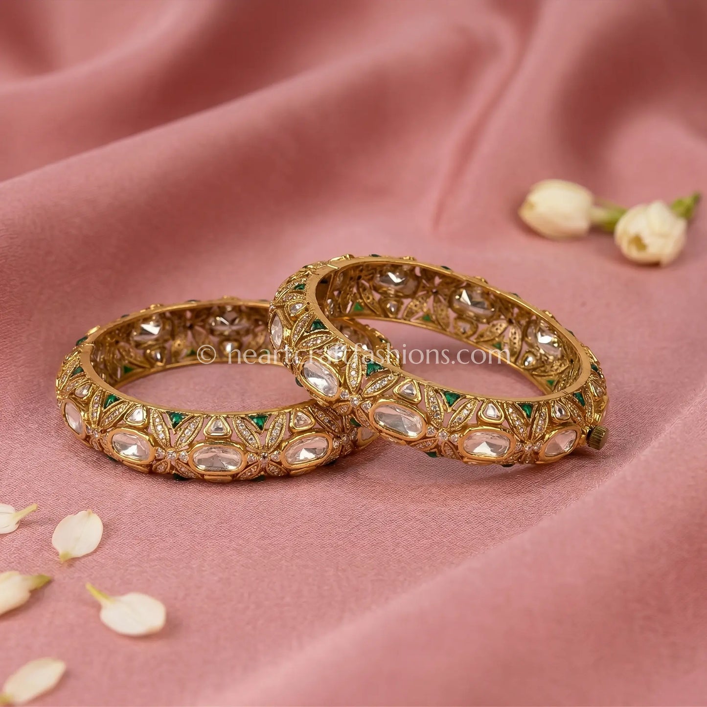 Sunehri Kundan Heritage Bangles