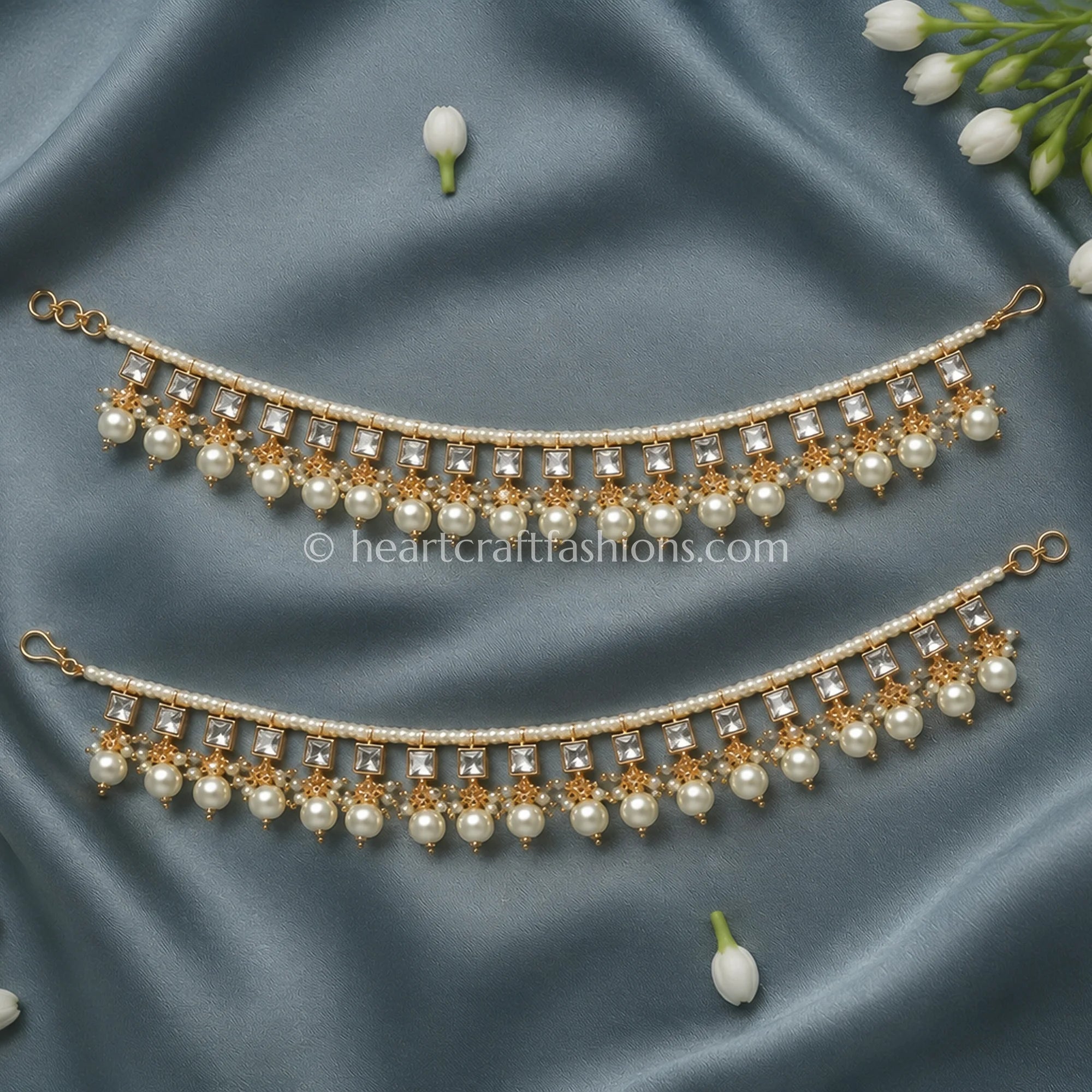 Sunehri Kundan Pearl Line Kaan Chain