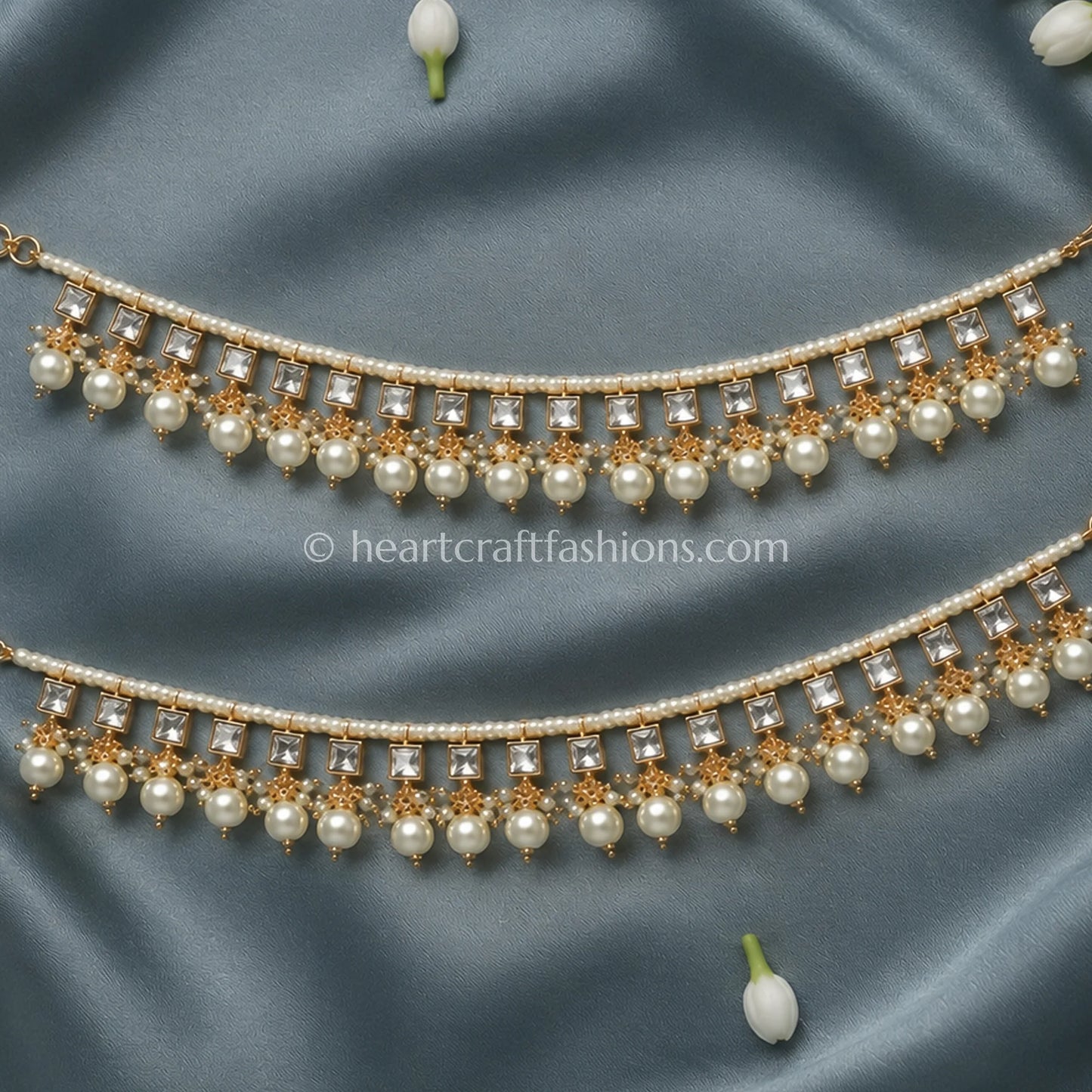 Sunehri Kundan Pearl Line Kaan Chain