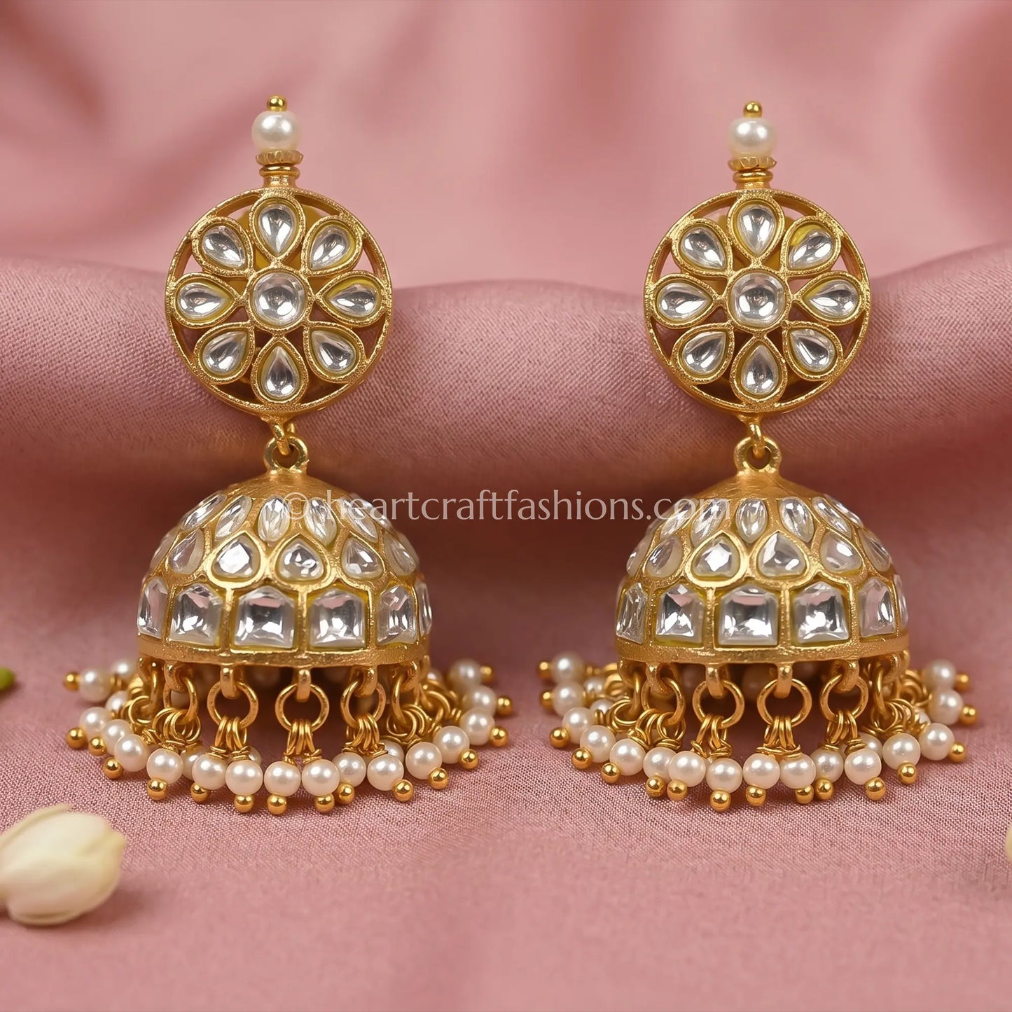 Vaidehi South Indian Jadau Pearl Jhumka Earrings