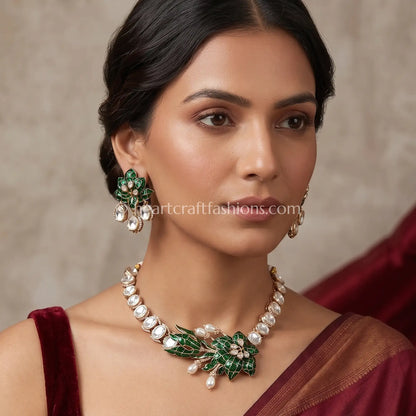 Vanya Emerald Bloom Moissanite Polki Set
