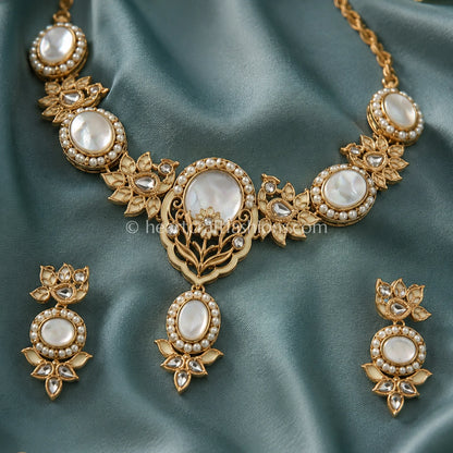 Vintage Amrapali Mother-of-Pearl & Antique Gold Peacock Necklace Set